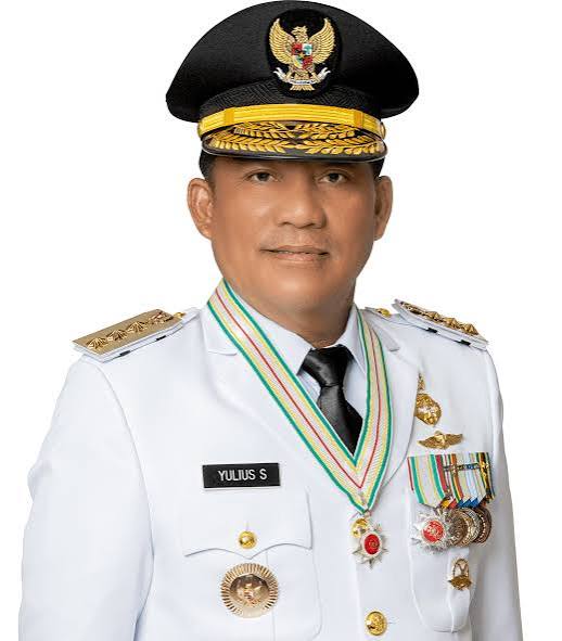 Gubernur Selvanus Dukung Peningkatan RSUD Tipe B, Layanan Operasi Katarak Perdana Muncul