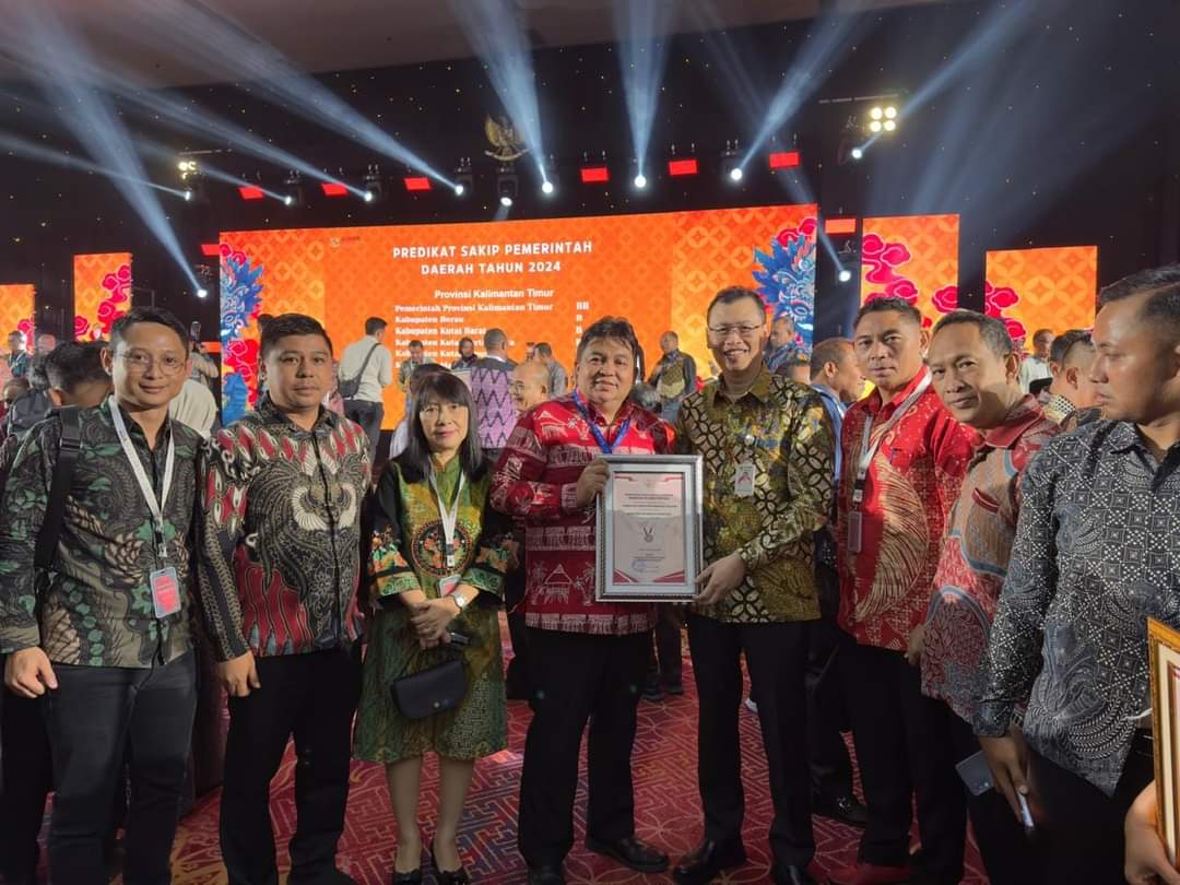 Pemkab Minsel Terima Penghargaan SAKIP Award 2024