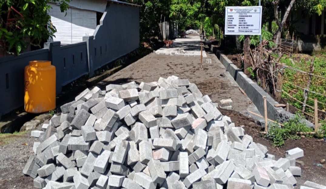 Pembangunan Jalan Paving di Desa Lopana Satu Tingkatkan Akses dan Kenyamanan Warga