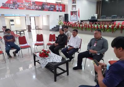 Jabat Sekda Baru Rudy Theno Imbau SKPD pemkot Jangan Alergi dengan Media